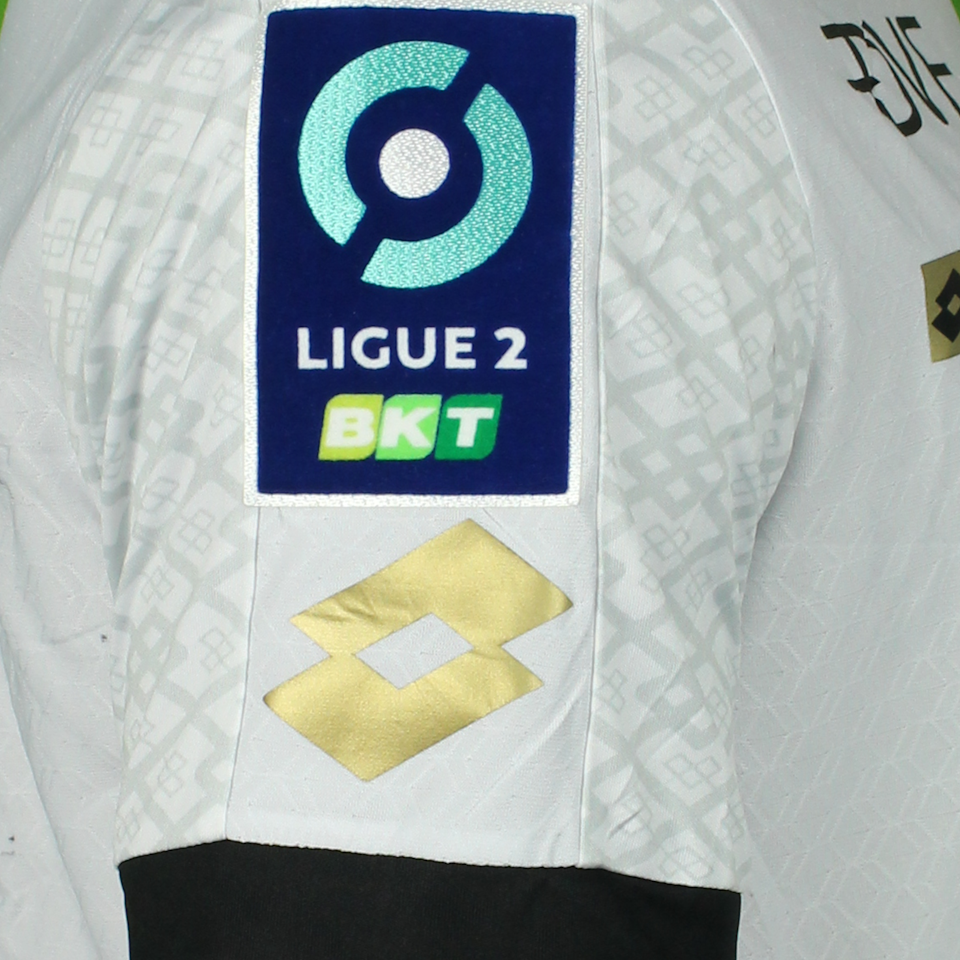 Mattéo Ahlinvi Dijon FCO shirt