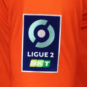 Stade Lavallois MFC 팀의 Jimmy Roye 셔츠