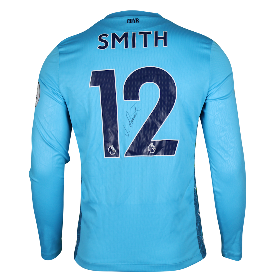 Jordan Smith Nottingham Forest jersey