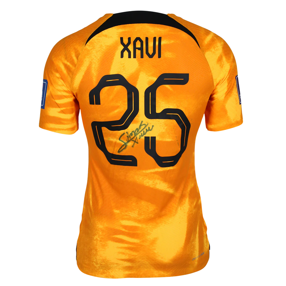 来自Netherlands的Xavi Simons球衣