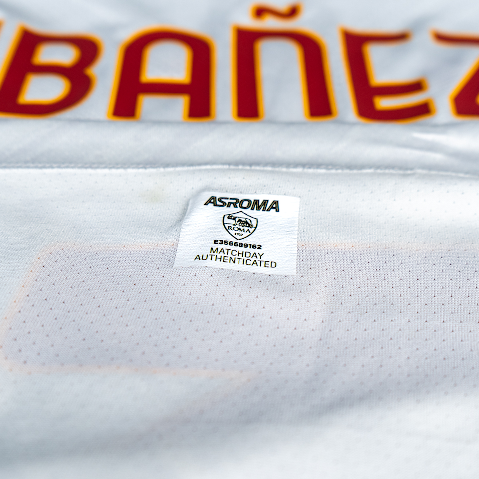 Ibañez AS Roma shirt