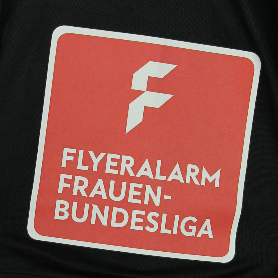 Christin Martina Meyer Werder Bremen W shirt