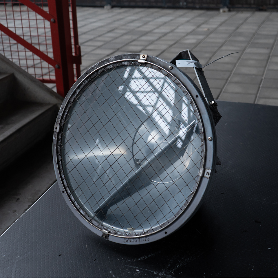 Floodlight - 7