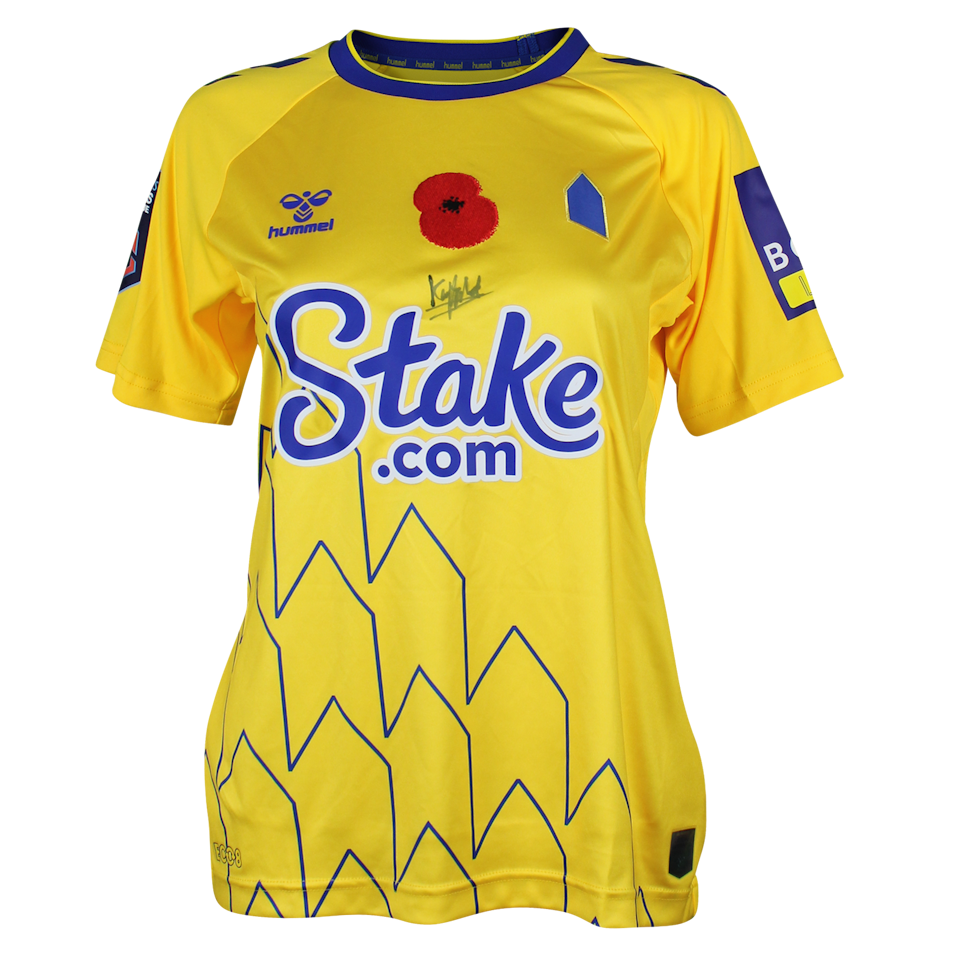 Sara Holmgaard Everton Women jersey