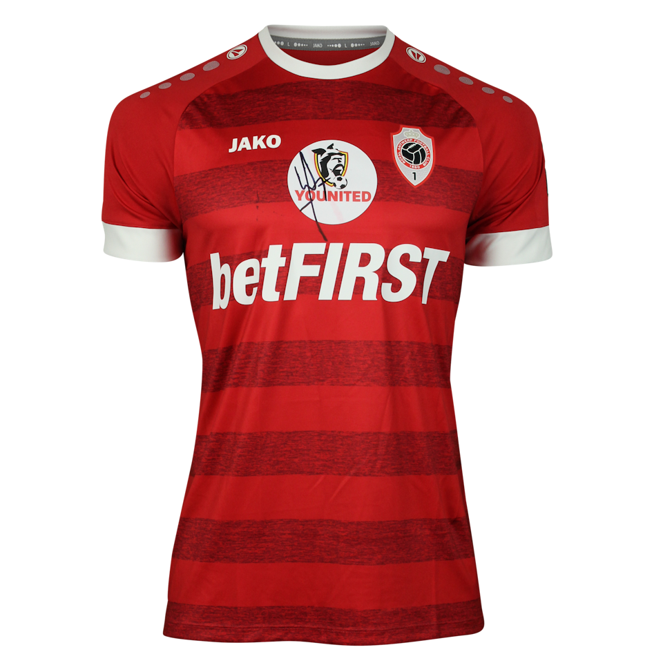 Viktor Fischer Royal Antwerp FC shirt