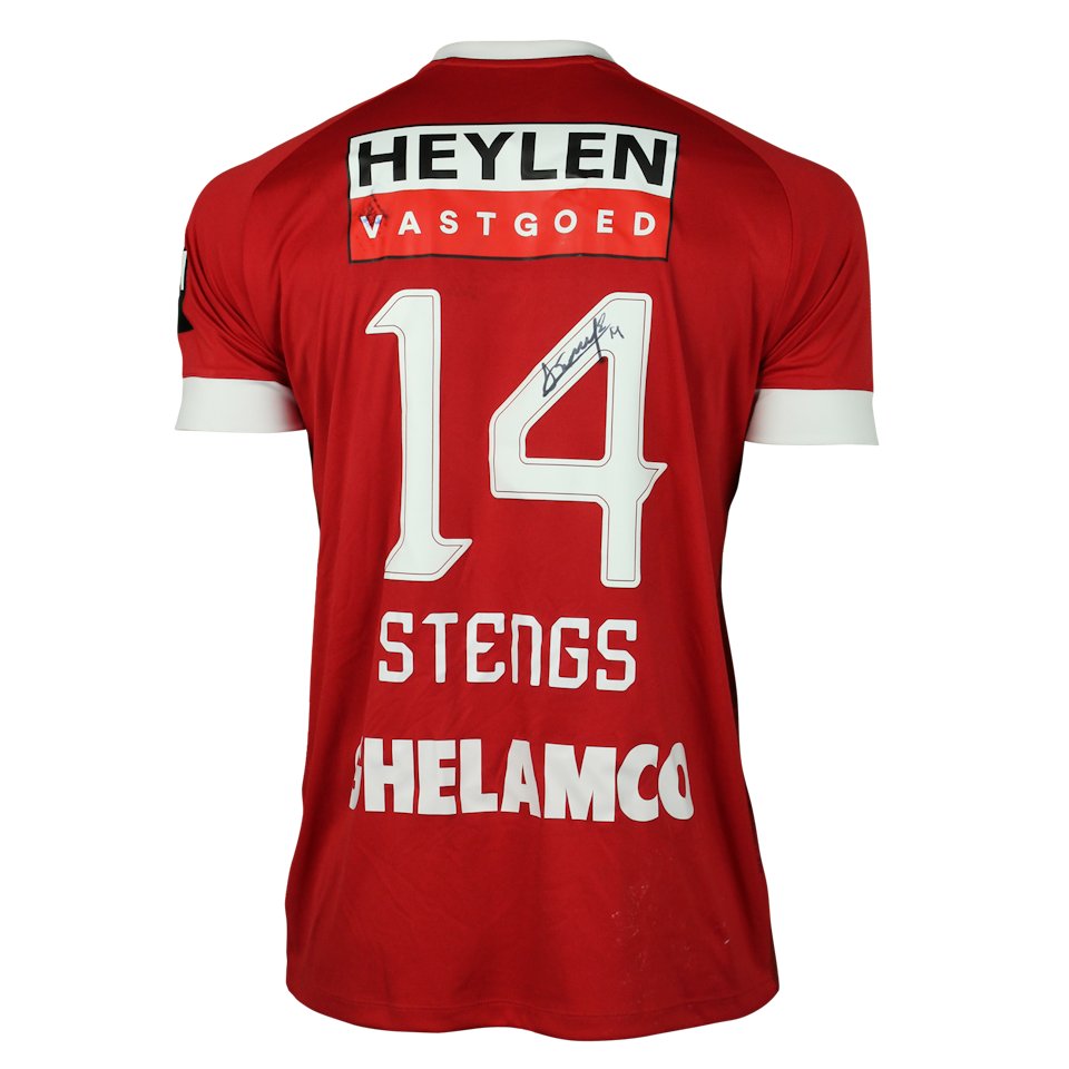 Calvin Stengs Royal Antwerp FC shirt