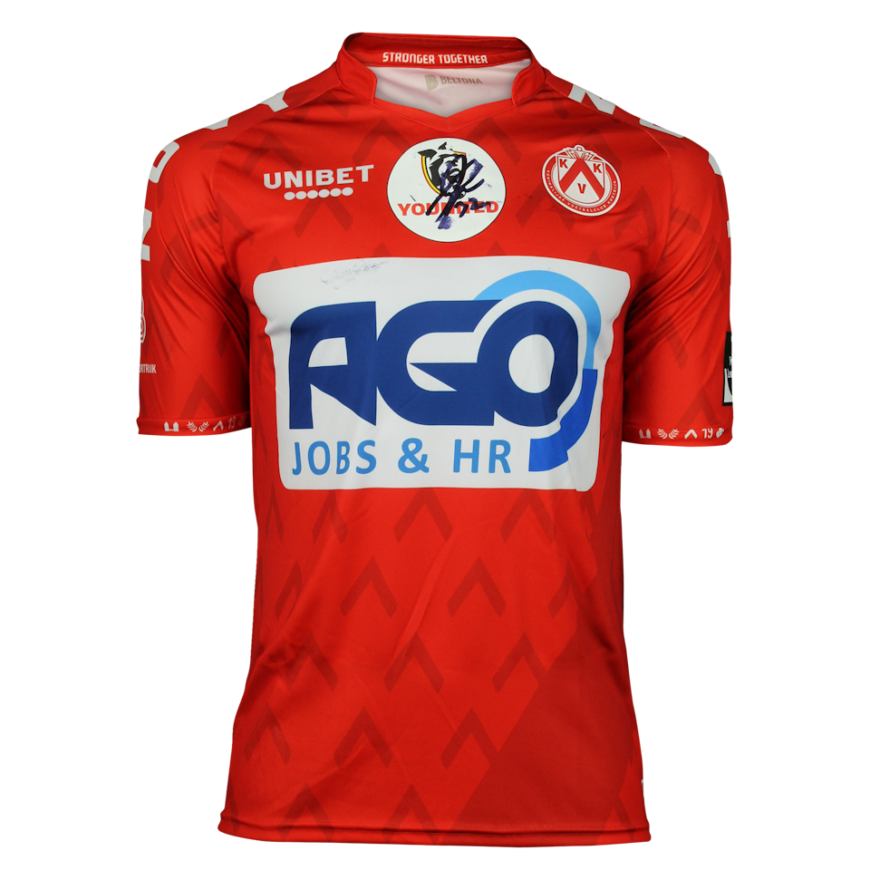 Satoshi Tanaka KV Kortrijk shirt