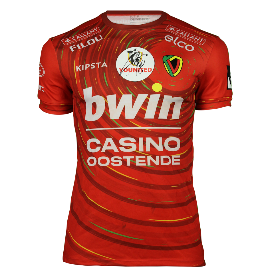 Tatsuhiro Sakamoto KV Oostende shirt