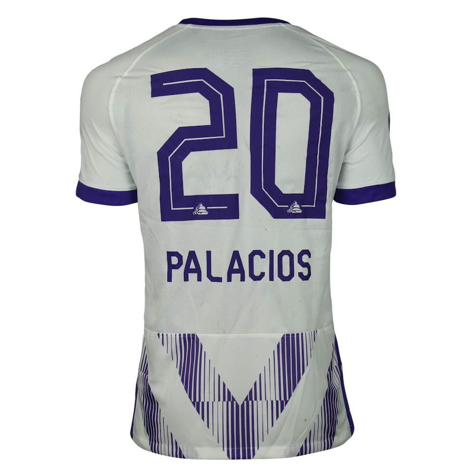 Julián Palacios Al Ain shirt