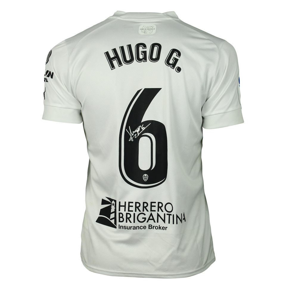 Hugo Guillamón Valencia CF shirt