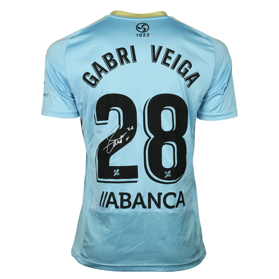 Gabriel Veiga Novas RC Celta camisa.