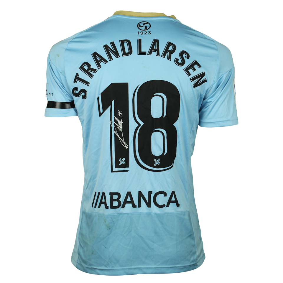 Jørgen Strand Larsen RC Celta jersey