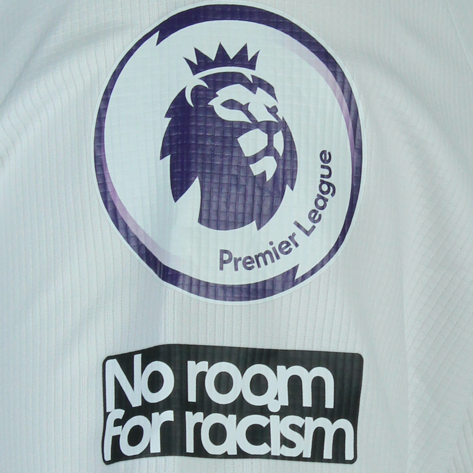 Carlos Vinícius Fulham shirt