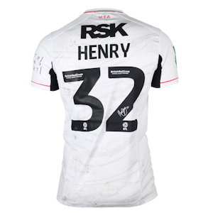 Aaron Henry Charlton Athletic shirt