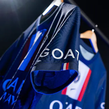 Danilo Paris Saint-Germain shirt