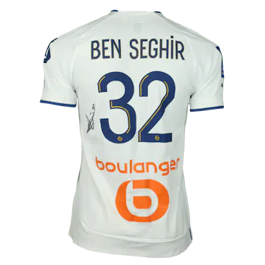 来自Olympique de Marseille的Salim Ben Seghir球衣