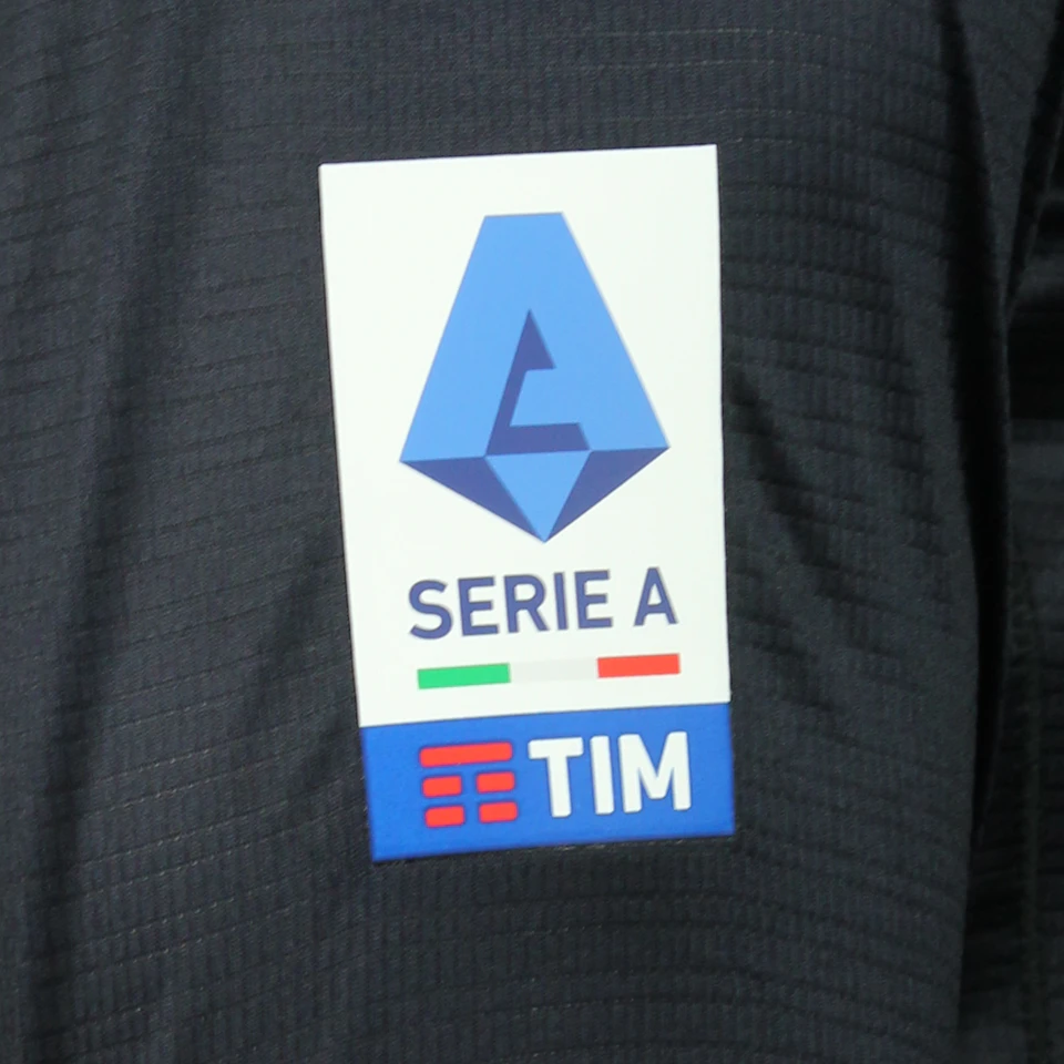 来自ACF Fiorentina的Cristiano Biraghi球衣