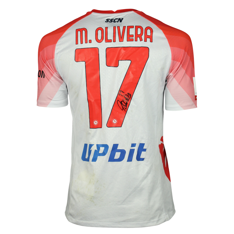 Mathías Olivera Napoli camisa.