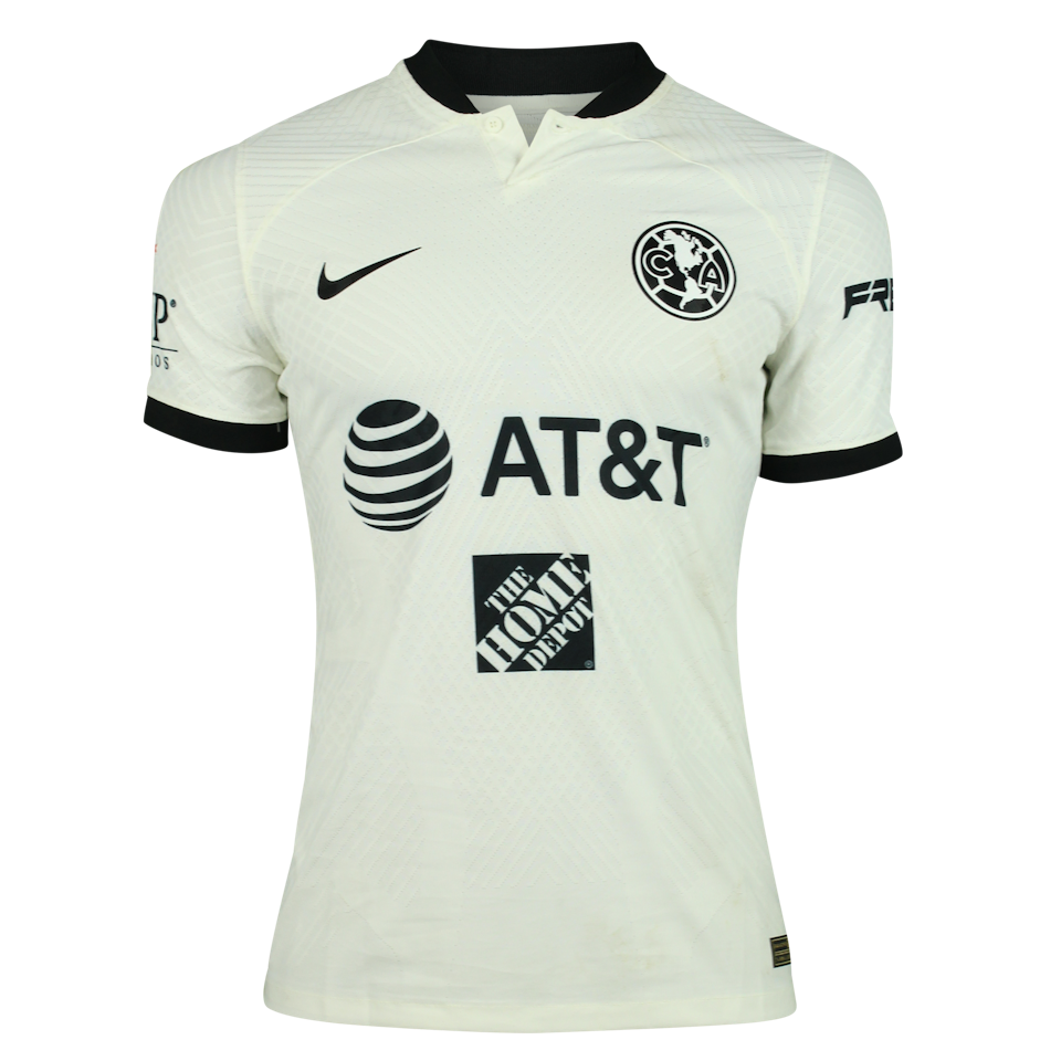 Salvador Reyes Club América jersey