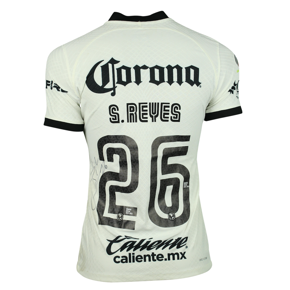 Salvador Reyes Club América jersey