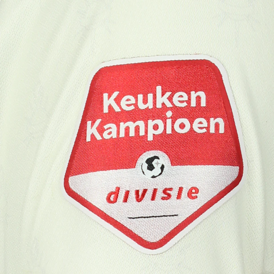 Squad Signed Shirt | Telstar