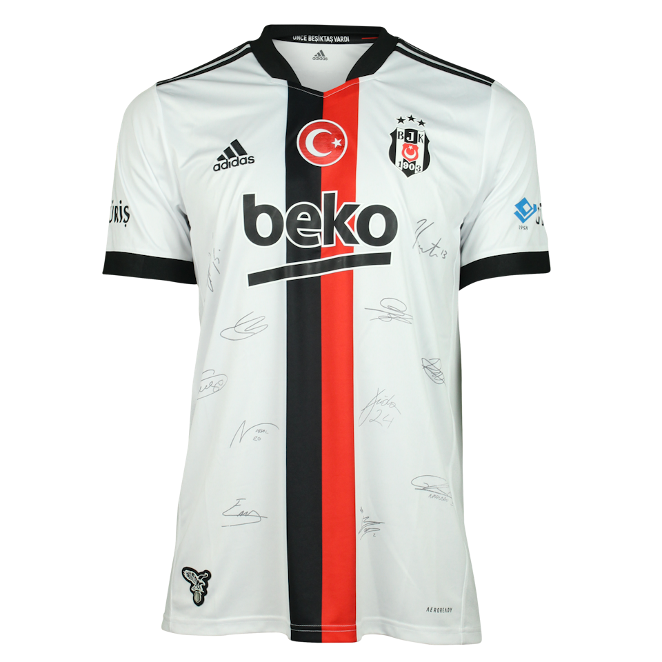 Squad Signed Shirt |  Beşiktaş