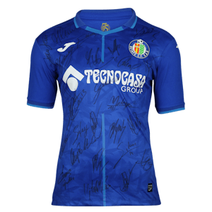 Squad Signed Shirt | Getafe