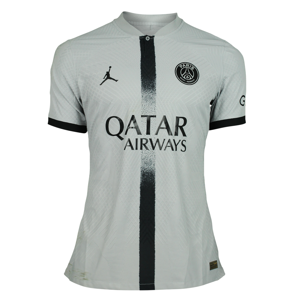 Kylian Mbappé  Paris Saint-Germain shirt