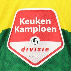 Tyrese Asante ADO Den Haag shirt
