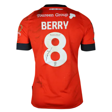 来自Luton Town的Luke Berry球衣