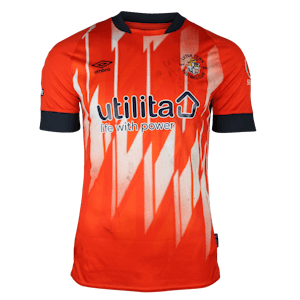 Elliot Thorpe Luton Town shirt