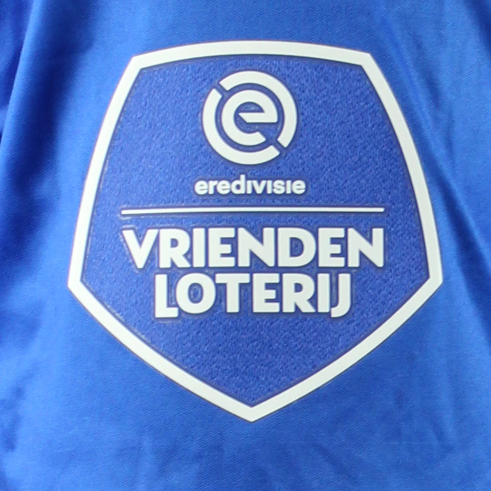 Yanick van Osch Fortuna Sittard shirt