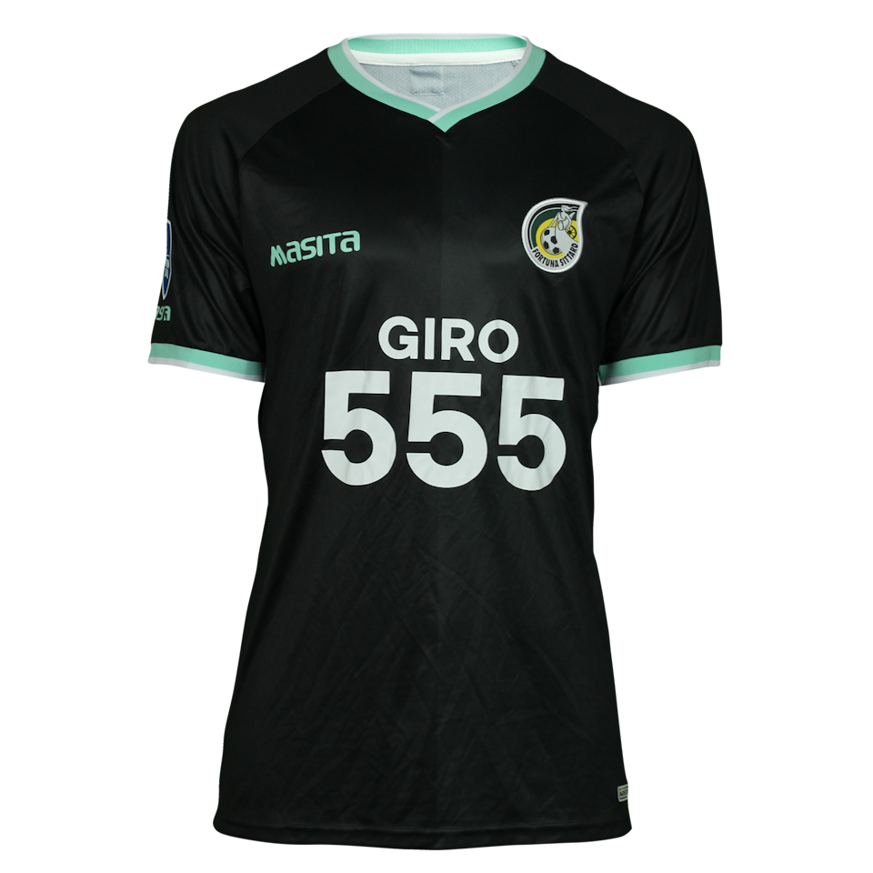 Paul Gladon Fortuna Sittard shirt