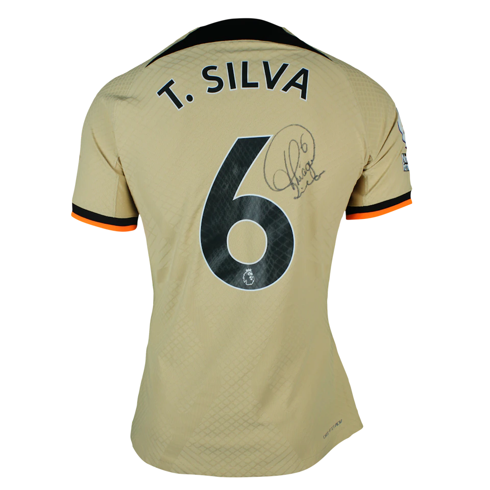 来自Chelsea的Thiago Silva球衣