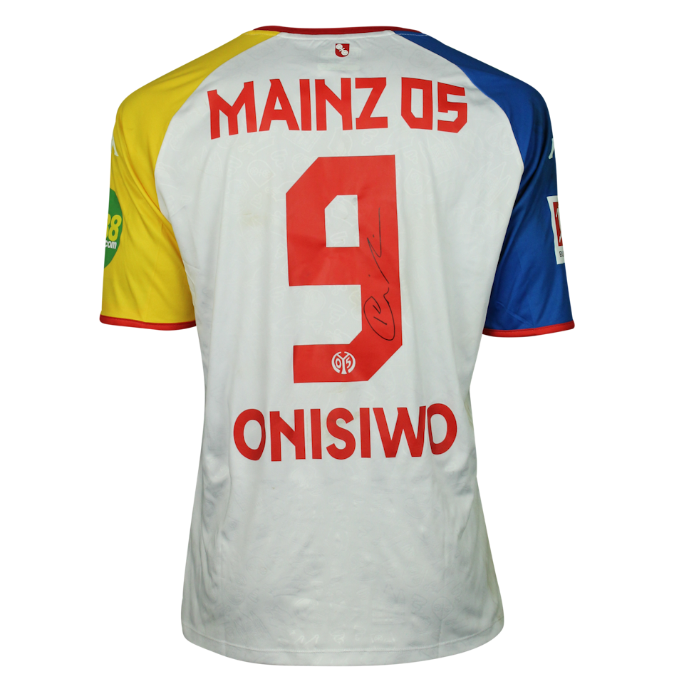 Karim Onisiwo  Mainz 05 shirt