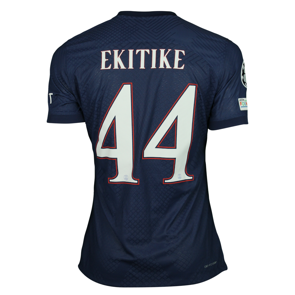 Hugo Ekitike Paris Saint-Germain shirt