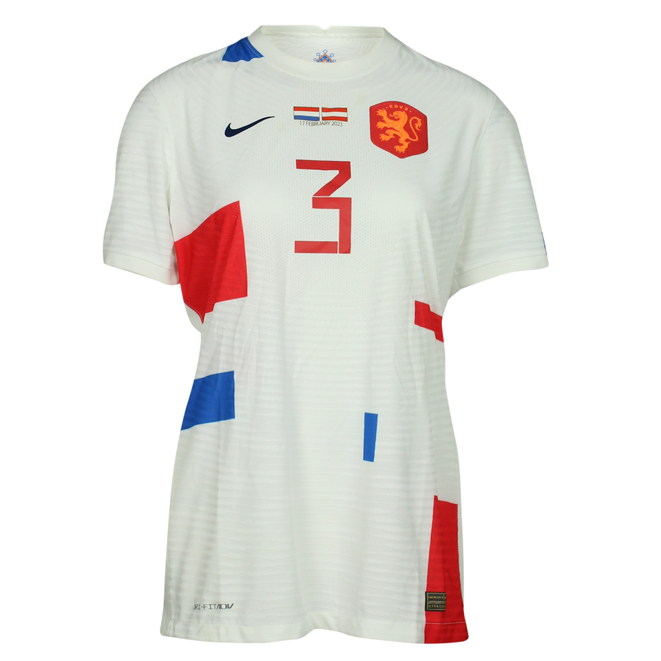 Stephanie van der Gragt Netherlands W shirt