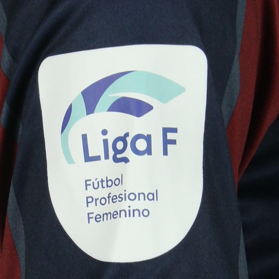 Núria Mendoza | Levante W