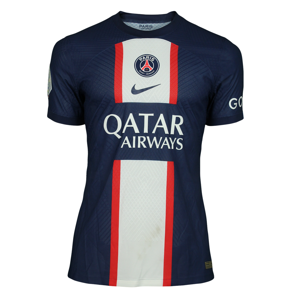 来自Paris Saint-Germain的Nuno Mendes球衣