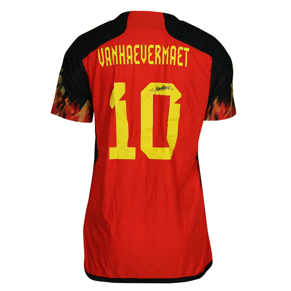 Shirt van Justine Vanhaevermaet Belgian Red Flames