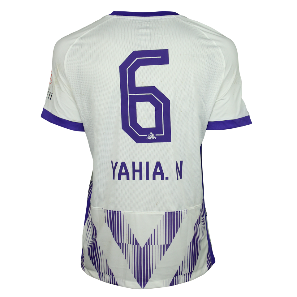 Yahya Nader Al Ain shirt