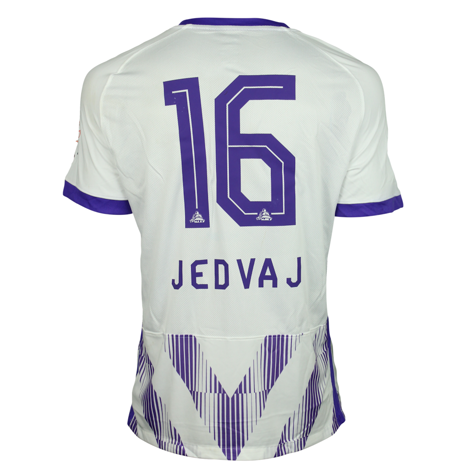 Tin Jedvaj Al Ain shirt
