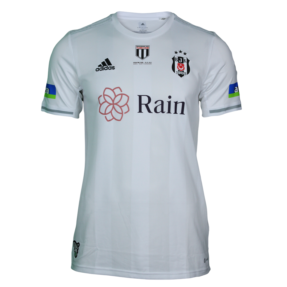 Necip Uysal Beşiktaş JK jersey
