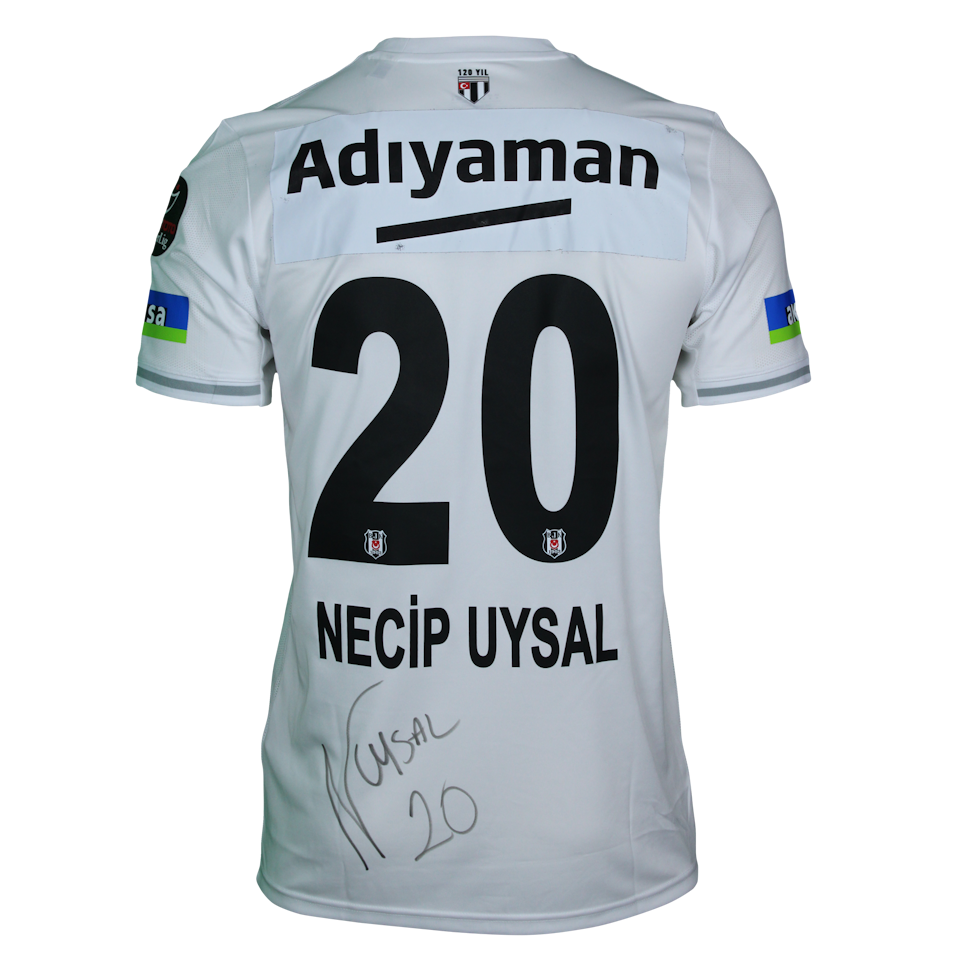 Necip Uysal Beşiktaş JK jersey