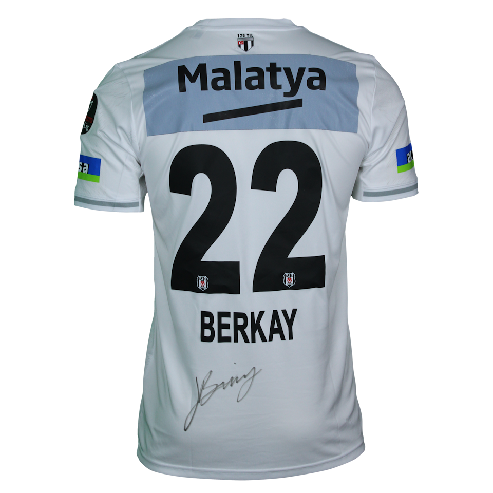 Berkay Vardar Beşiktaş JK shirt