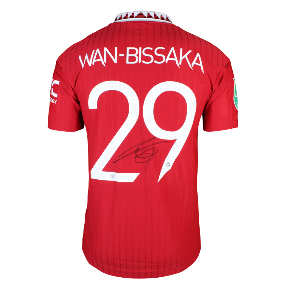 来自Manchester United的Aaron Wan-Bissaka球衣