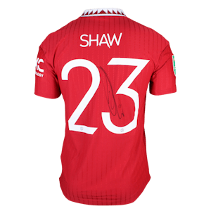 Luke Shaw Manchester United shirt