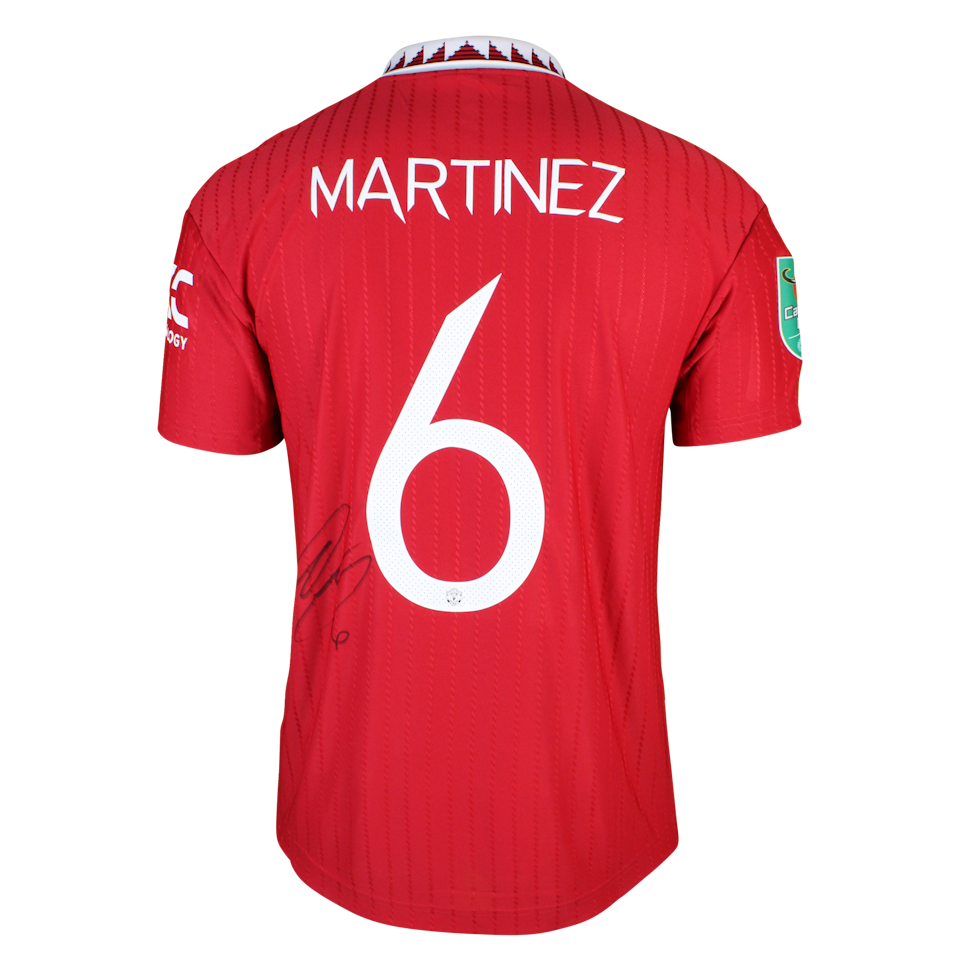 Lisandro Martínez Manchester United shirt