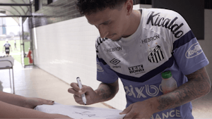 Santos-Trikot von Douglas Moreira