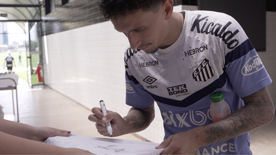Santos-Trikot von Douglas Moreira